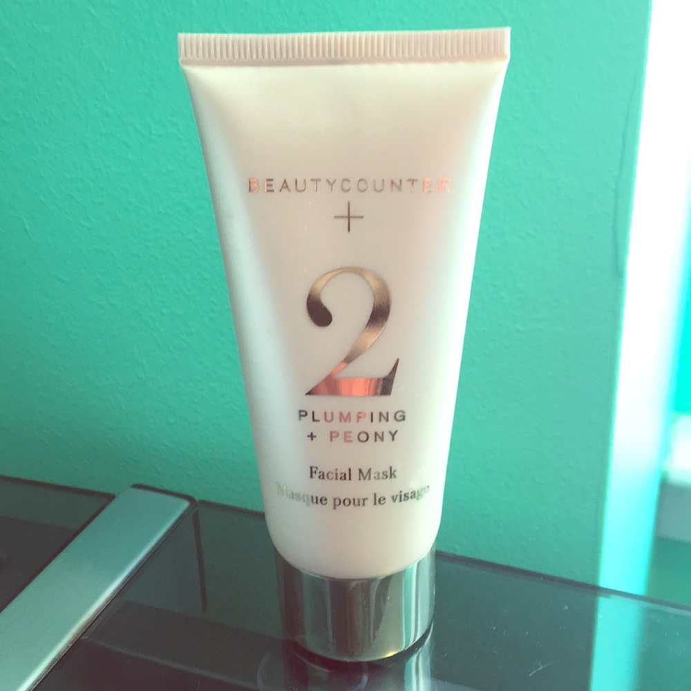 Beautycounter Plumping & Peony Facial Mask